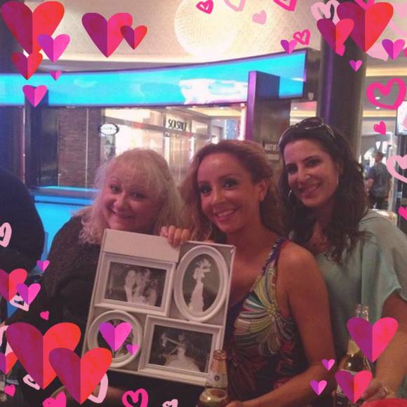 Meet your Posher, Tannis - Picture 1 of 1